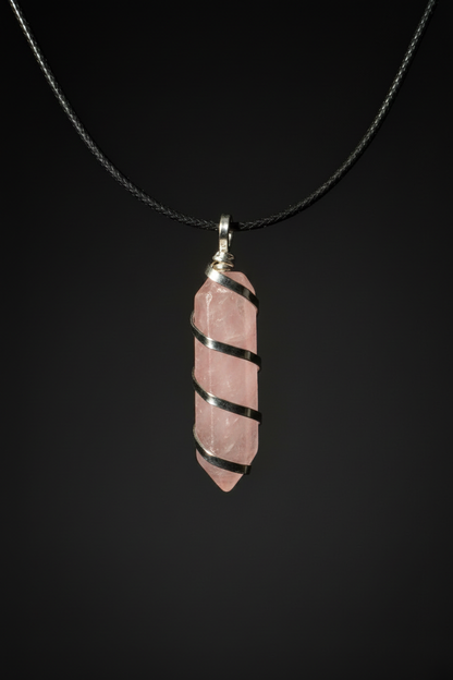 Rosenquarz Spitzen Kette – Nahaufnahme